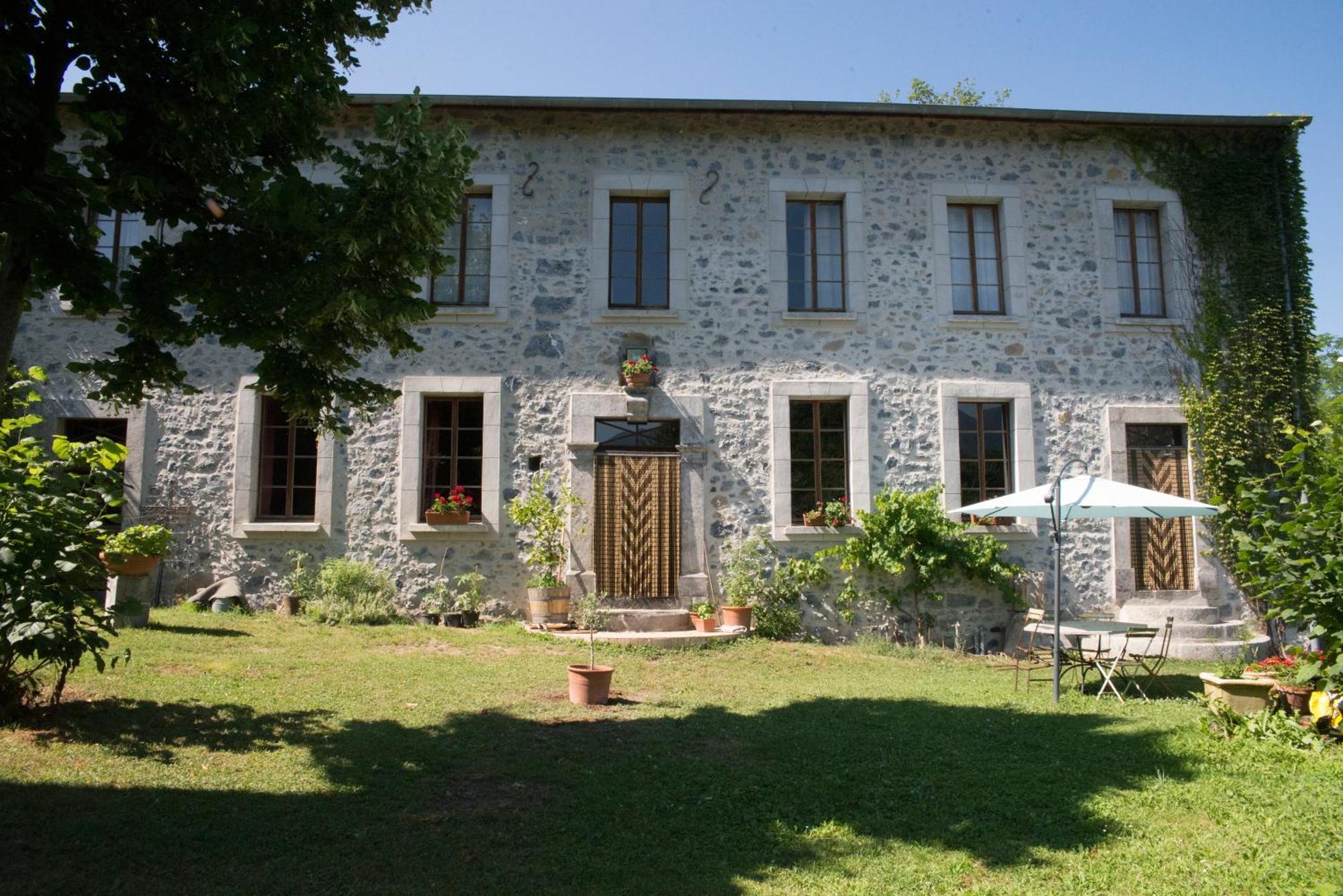 Hotel Les Ondines Gembrie Exterior foto